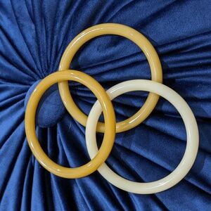 Honeycomb Bangles Vintage Buttercup Cream and Tan Bangle Set Of 3